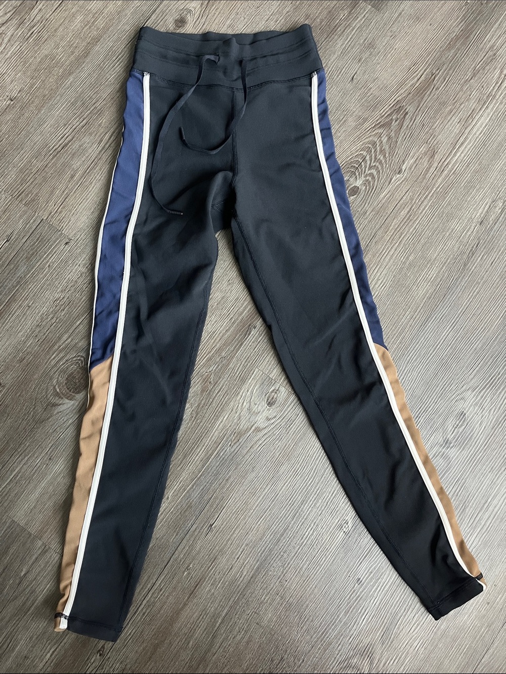 THE UPSIDE Leggings with Blue and Tan Side Panels